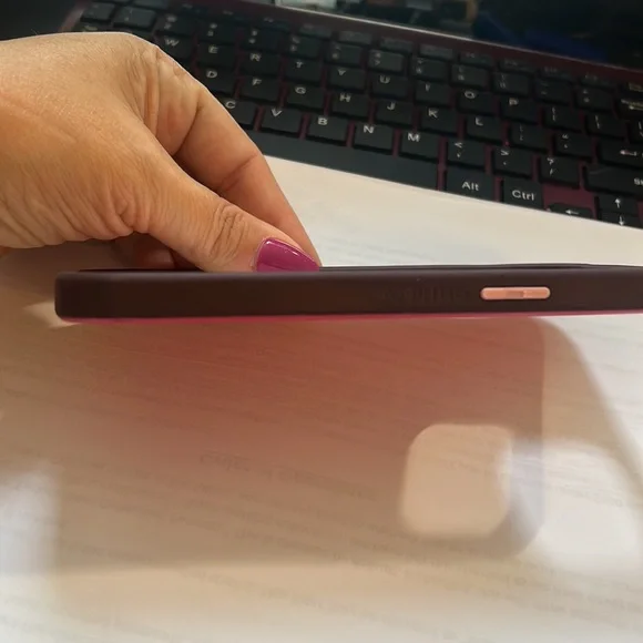 I phone 13 otter box with MagSafe for charging  case - Picture 2 of 3